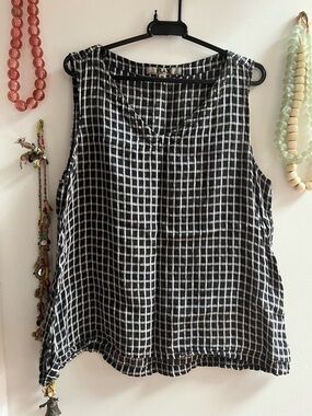 Flax Black and White Checked Sleeveless Tank